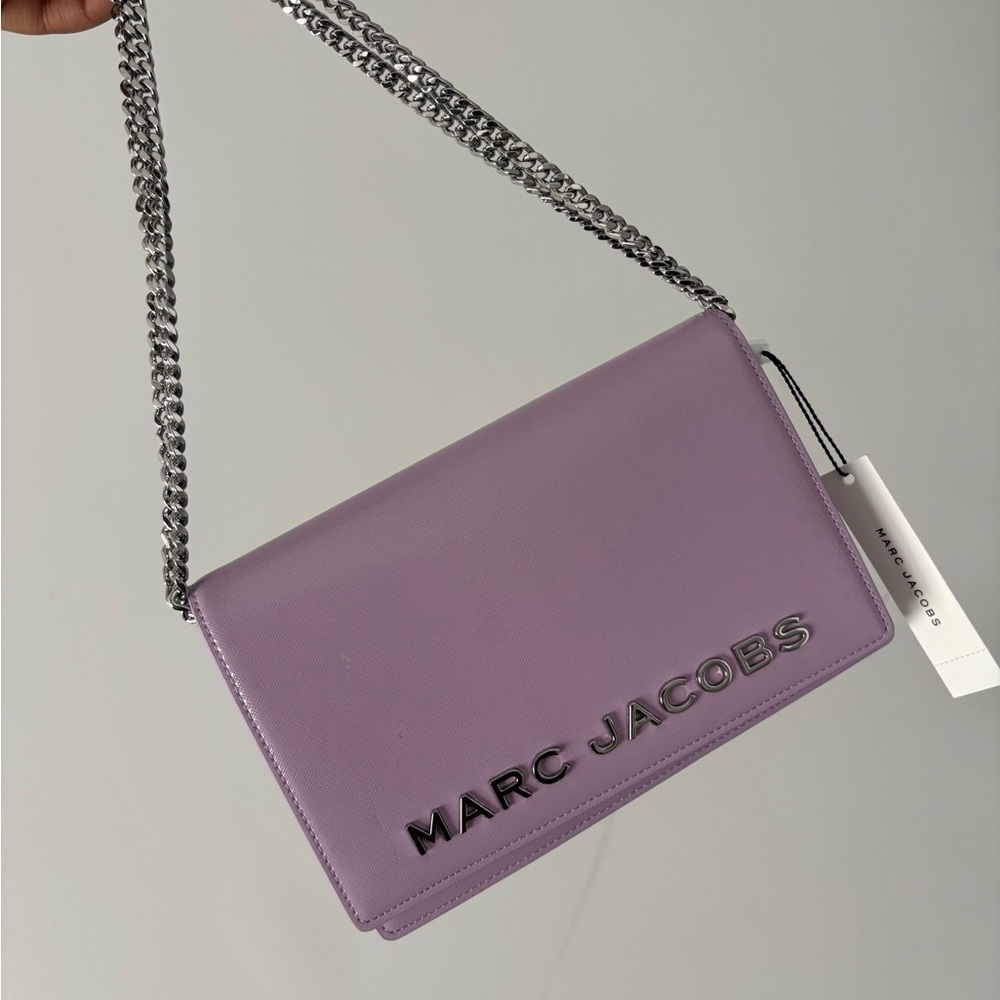 Marc Jacobs Lavender Crossbody Bag with Chain ( SOLD)